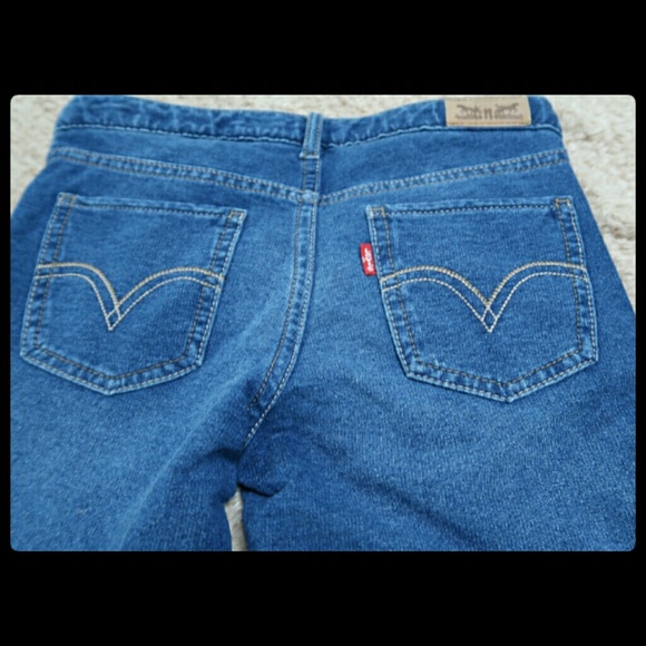 💖GIRLS SIZE 10 LEVIS BLUE JEANS 💖 - Picture 3 of 5